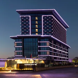 Hotell Golden Tulip Bayrampasa *****